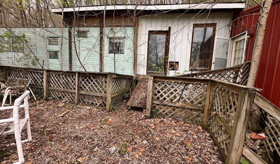 467 Rivervale Cabin Rd, Bedford, IN 47421 - 3 Beds, 2 Bath