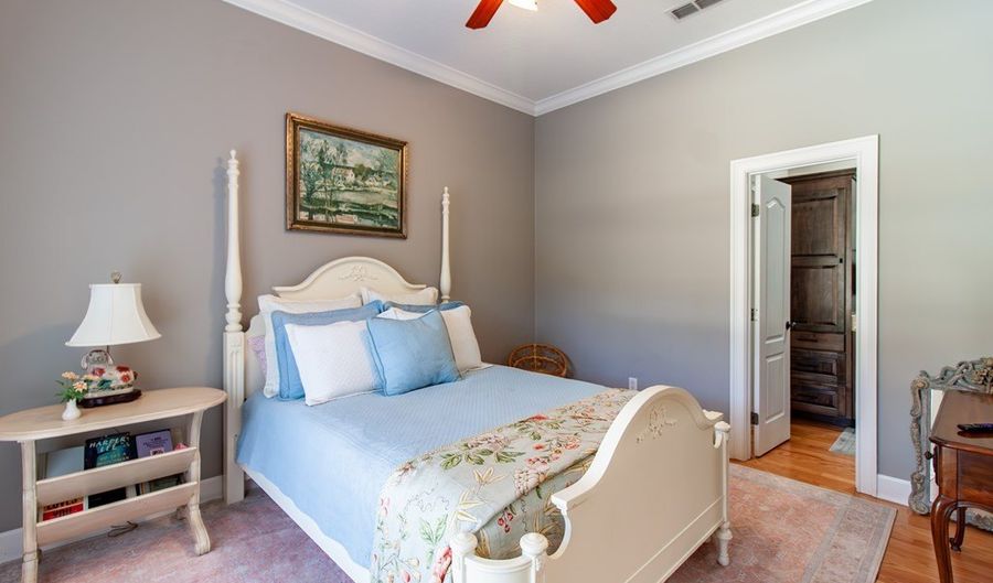 291 Country Club Rd, Bainbridge, GA 39819 - 4 Beds, 3 Bath