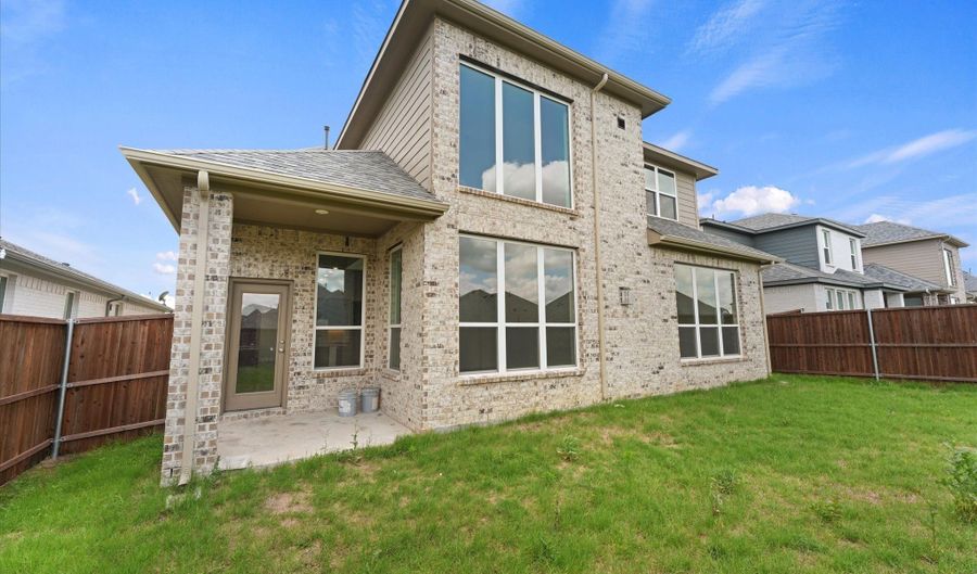 208 Santa Lucia Dr, Anna, TX 75409 - 3 Beds, 4 Bath