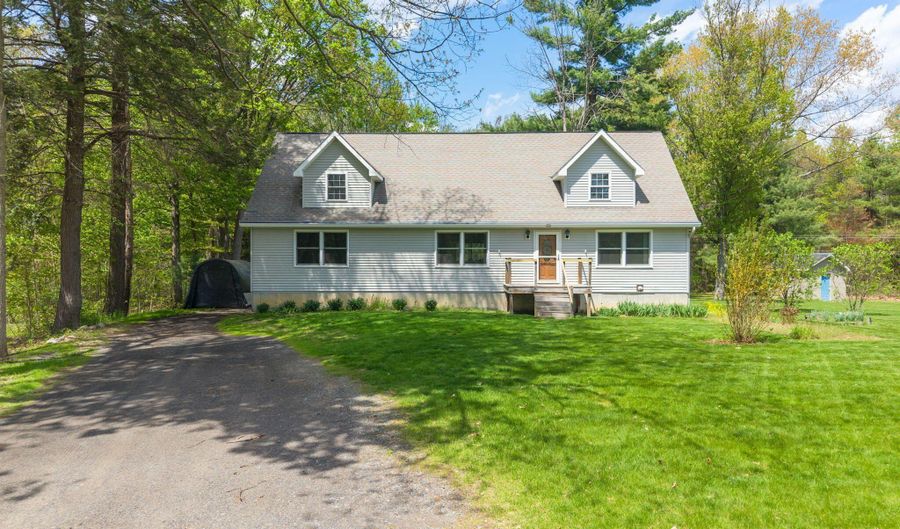 1129 Meadowdale Rd, Altamont, NY 12009 - 3 Beds, 2 Bath