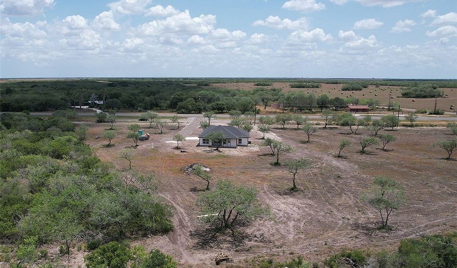 6081 US HWY 359, Alice, TX 78332 - 4 Beds, 2 Bath