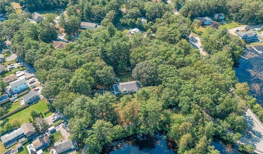 50 Isle Of Capri Rd, Coventry, RI 02816 - 4 Beds, 3 Bath
