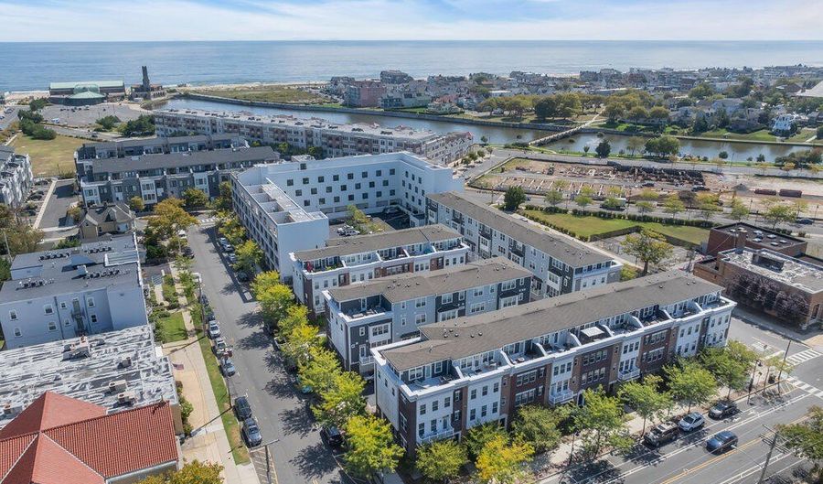 412 Sewall Ave 5, Asbury Park, NJ 07712 - 3 Beds, 4 Bath