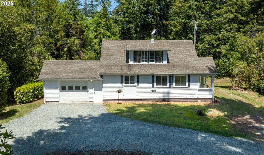 88579 HIGHWAY 42, Bandon, OR 97411 - 3 Beds, 1 Bath