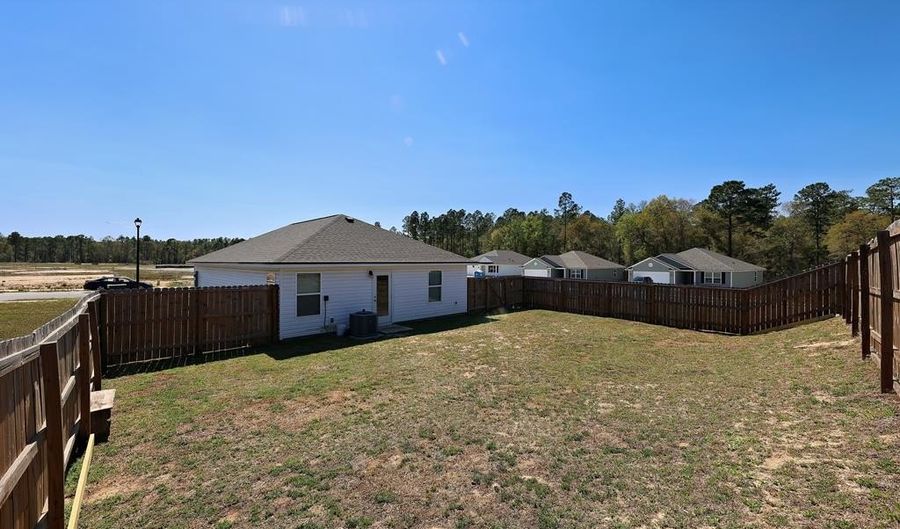 101 Wynn Ct, Bainbridge, GA 39819 - 4 Beds, 2 Bath
