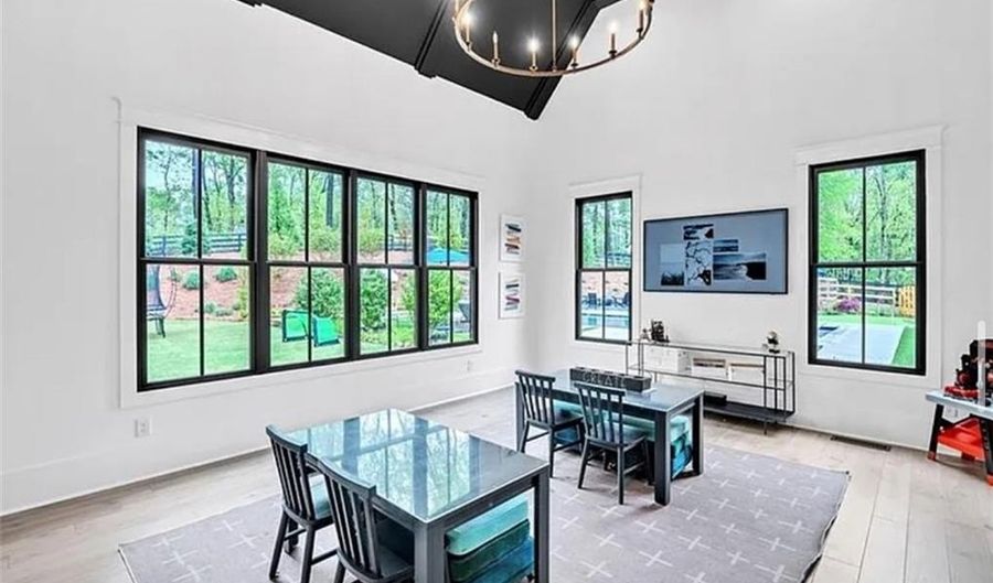 1000 Spring Creek Dr, Ball Ground, GA 30107 - 5 Beds, 5 Bath