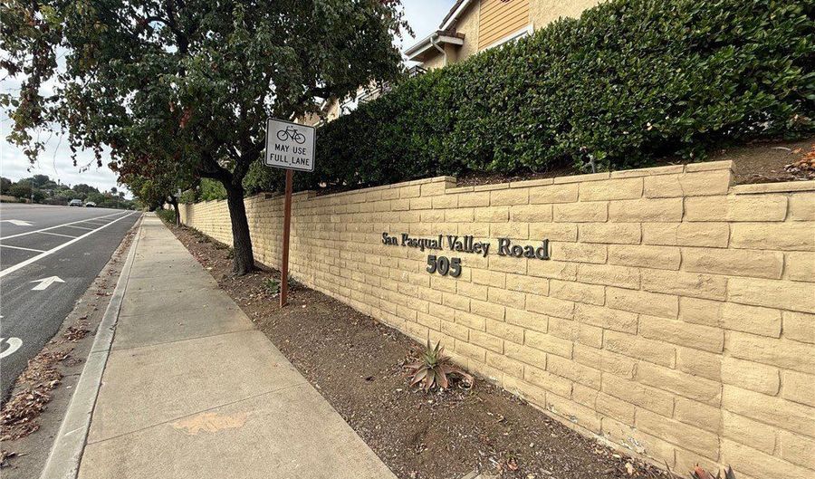505 San Pasqual Valley Rd 176, Escondido, CA 92027 - 3 Beds, 2 Bath