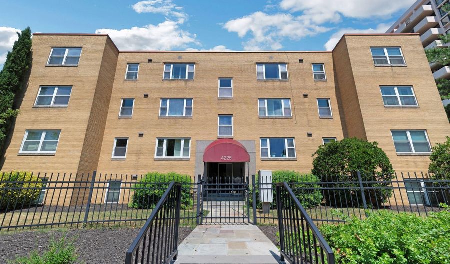 4225 N HENDERSON Rd 103, Arlington, VA 22203 - 1 Beds, 1 Bath