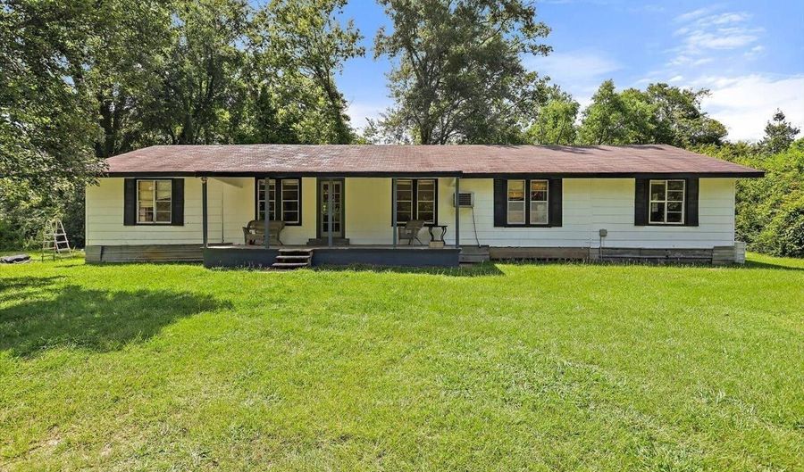 3515 Johnson Line Rd, Bolton, MS 39041 - 3 Beds, 2 Bath