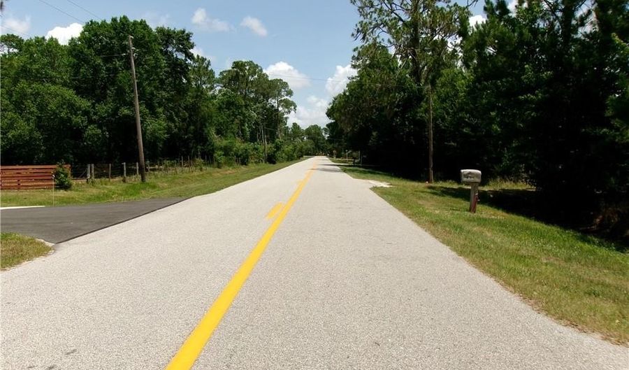 1768 N Riverdale Rd, Avon Park, FL 33825 - 3 Beds, 2 Bath