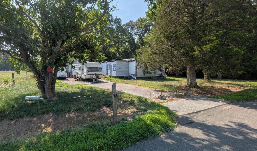 12699 BLANCHARD Rd, Greenwood, DE 19950 - 3 Beds, 1 Bath