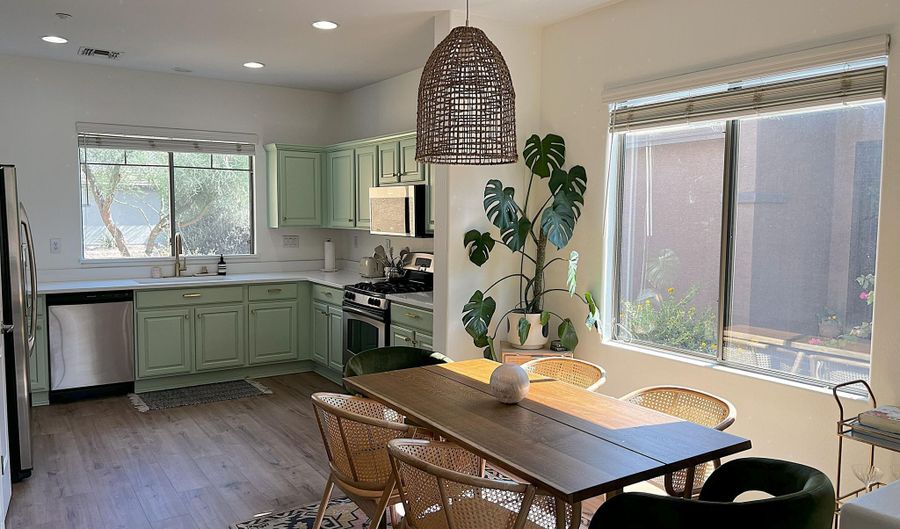 1702 W OWENS Way, Anthem, AZ 85086 - 3 Beds, 2 Bath