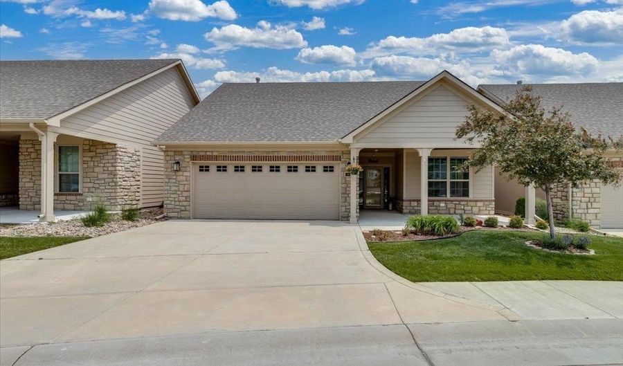 4936 N Prestwick Ave, Bel Aire, KS 67226 - 2 Beds, 2 Bath