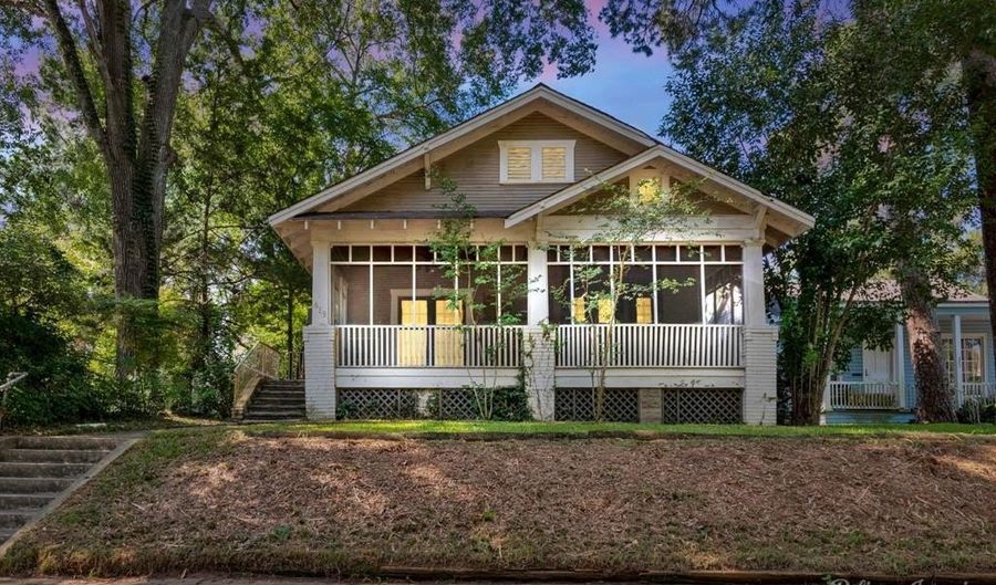 619 College St, Shreveport, LA 71104 - 3 Beds, 1 Bath