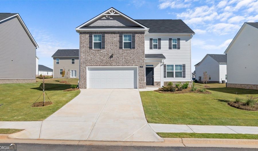 188 LAURITSEN, Newnan, GA 30265 - 4 Beds, 3 Bath