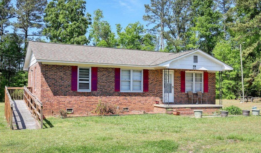6416 Highway 221 S, Bradley, SC 29819 - 3 Beds, 1 Bath