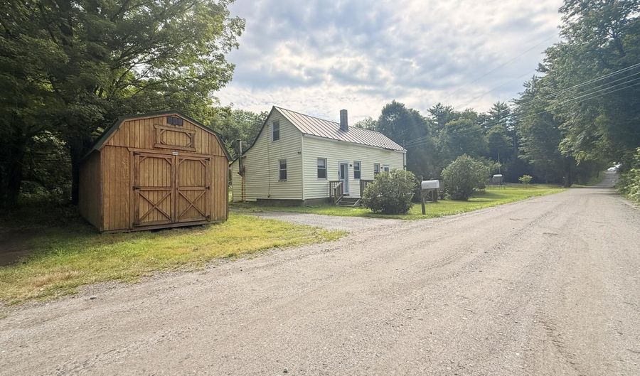995 Old Cheshire Tpke, Charlestown, NH 03603 - 2 Beds, 2 Bath
