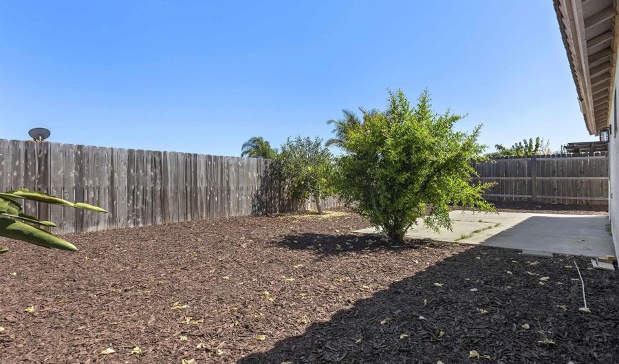 7427 Kamwood St, San Diego, CA 92126 - 2 Beds, 2 Bath