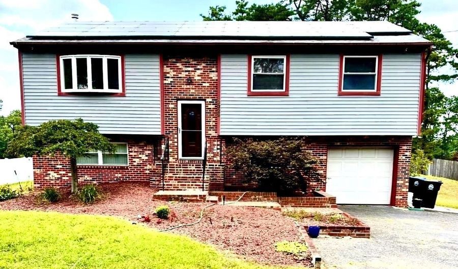 2329 FERNWOOD Ave, Atco, NJ 08004 - 3 Beds, 3 Bath