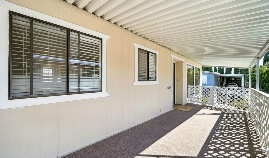 50 Leo Ln Unit: 50, Antioch, CA 94509 - 2 Beds, 2 Bath