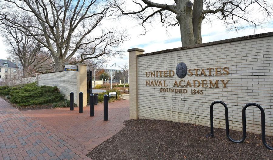 1528 WINTERBERRY Dr, Arnold, MD 21012 - 3 Beds, 3 Bath