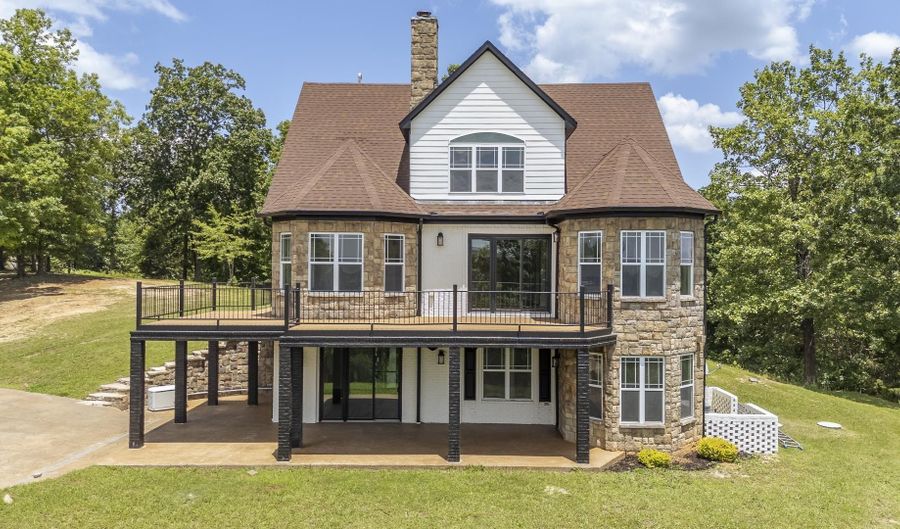 851 RIVERS EDGE Dr, Bath Springs, TN 38311 - 5 Beds, 5 Bath