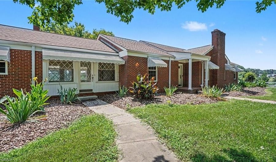 1940 Gold Hill Rd, Asheboro, NC 27205 - 3 Beds, 2 Bath