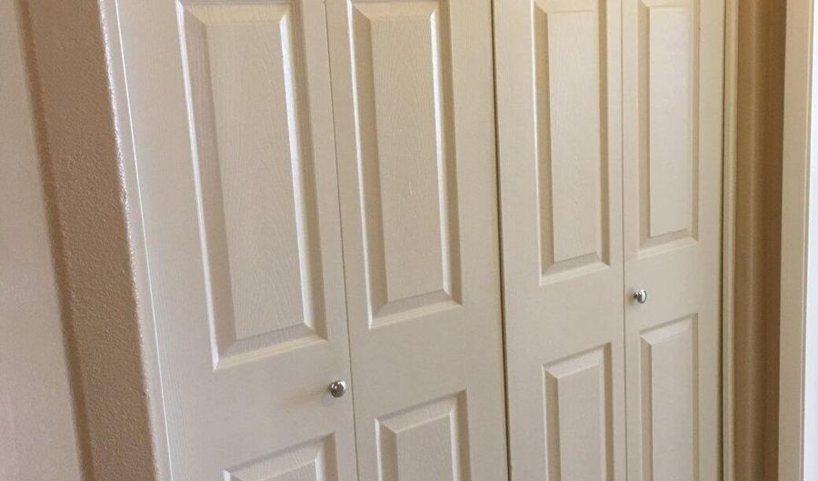 623 W GREENTREE Dr, Chandler, AZ 85225 - 3 Beds, 2 Bath