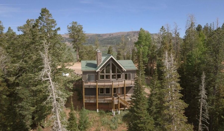 1231 N Aspen Dr, Brian Head, UT 84719 - 4 Beds, 2 Bath