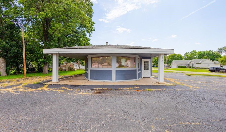 1302 N Ohio, Augusta, KS 67010 - 0 Beds, 0 Bath