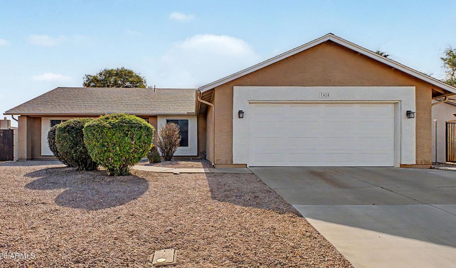 1624 N EL DORADO Dr, Chandler, AZ 85224 - 3 Beds, 2 Bath