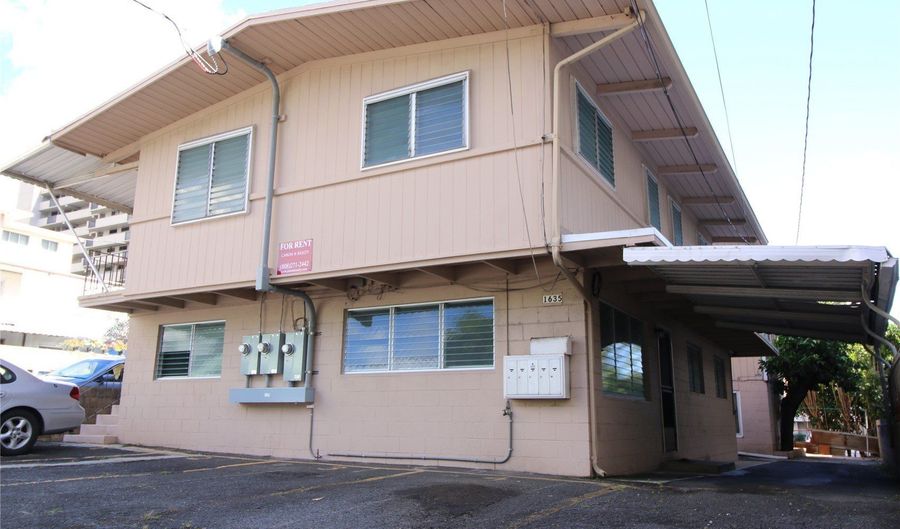 1635 Liholiho St E, Honolulu, HI 96822 - 3 Beds, 2 Bath