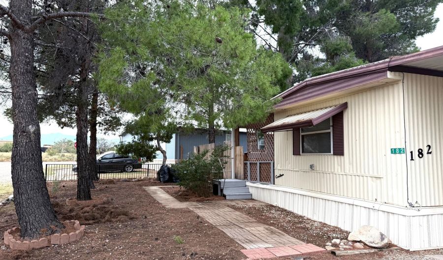 182 N Warren Rd, Benson, AZ 85602 - 3 Beds, 2 Bath