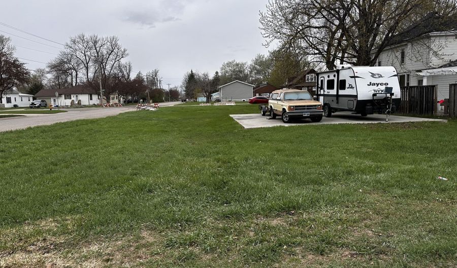 635 S Mccoy St, Aberdeen, SD 57401 - 0 Beds, 0 Bath