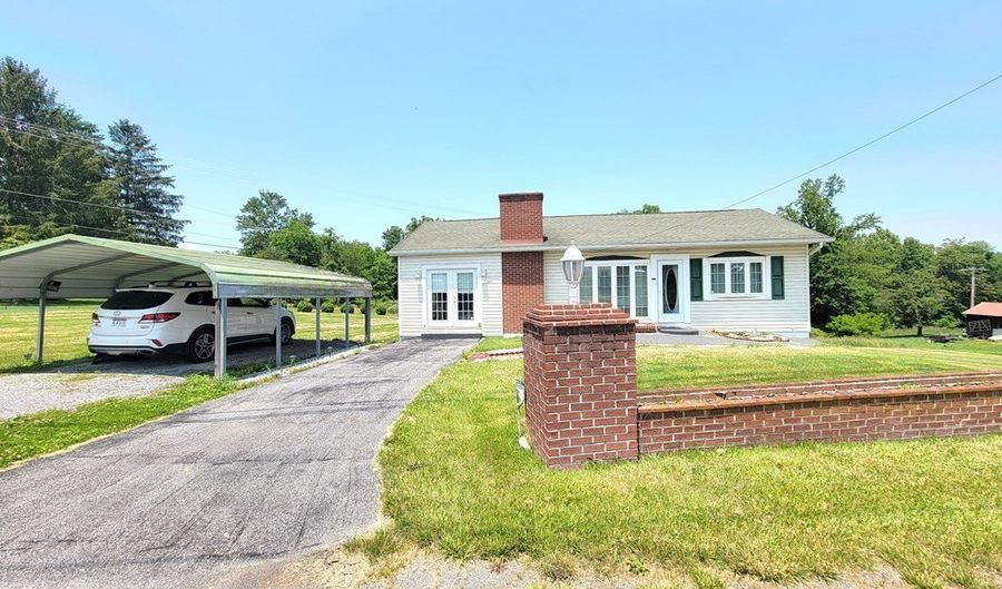 5871 Ballard Red Sulphur Pkwy, Ballard, WV 24918 - 3 Beds, 2 Bath