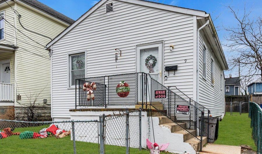 9 De Witt Ave, Asbury Park, NJ 07712 - 2 Beds, 1 Bath