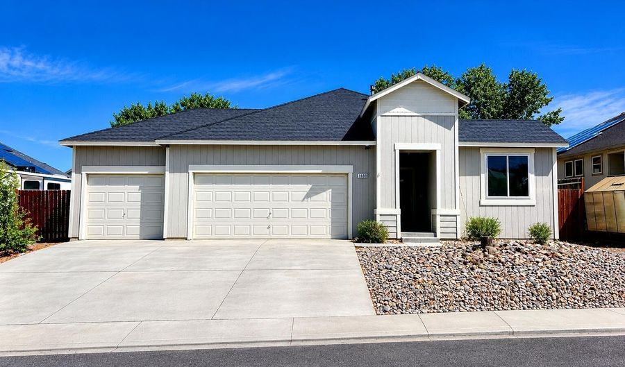 1808 Hickory Ln, Fernley, NV 89408 - 3 Beds, 2 Bath