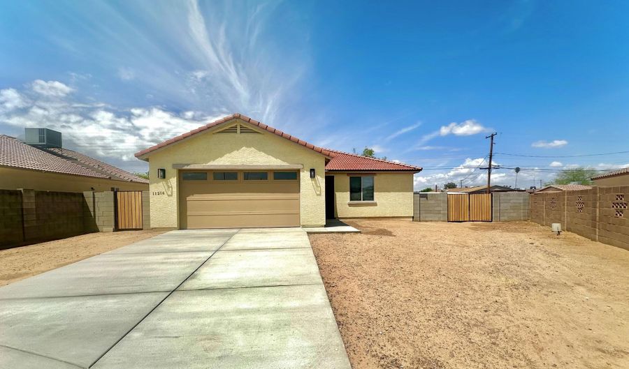 11216 W APACHE St, Avondale, AZ 85323 - 4 Beds, 3 Bath