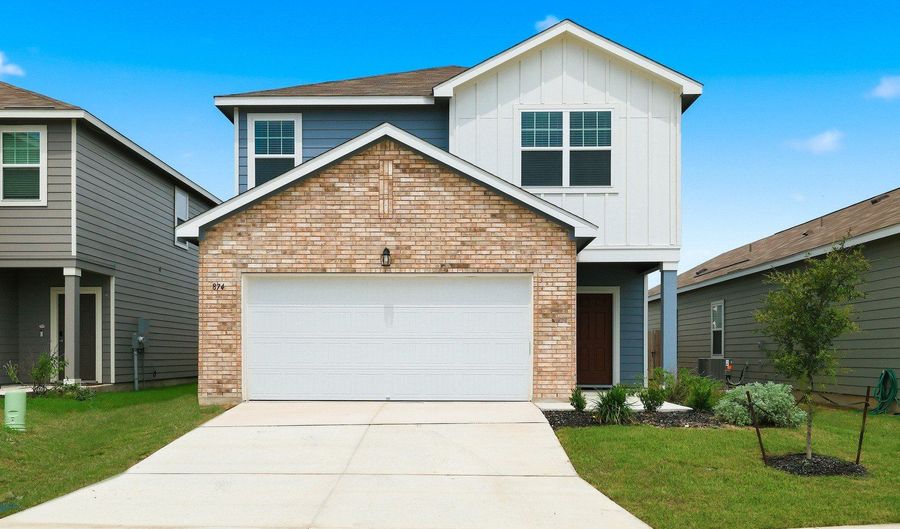 874 Barnacle Ct, Adkins, TX 78101 - 4 Beds, 3 Bath