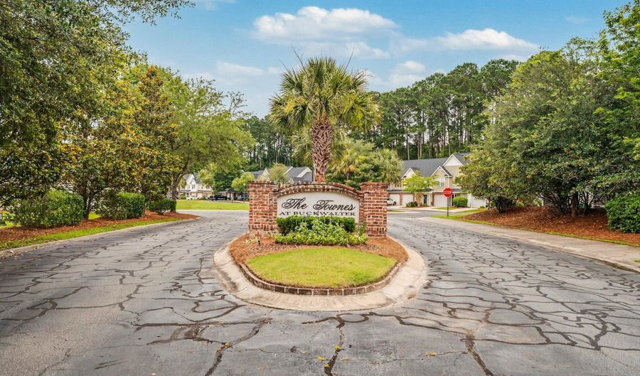 212 North Cir, Bluffton, SC 29910 - 3 Beds, 3 Bath
