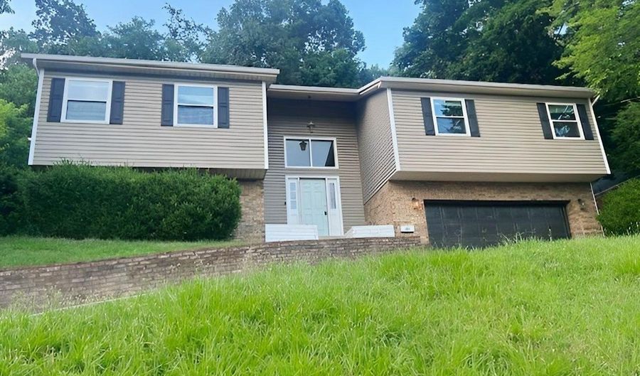 2631 Forest Ave, Ashland, KY 41101 - 3 Beds, 3 Bath