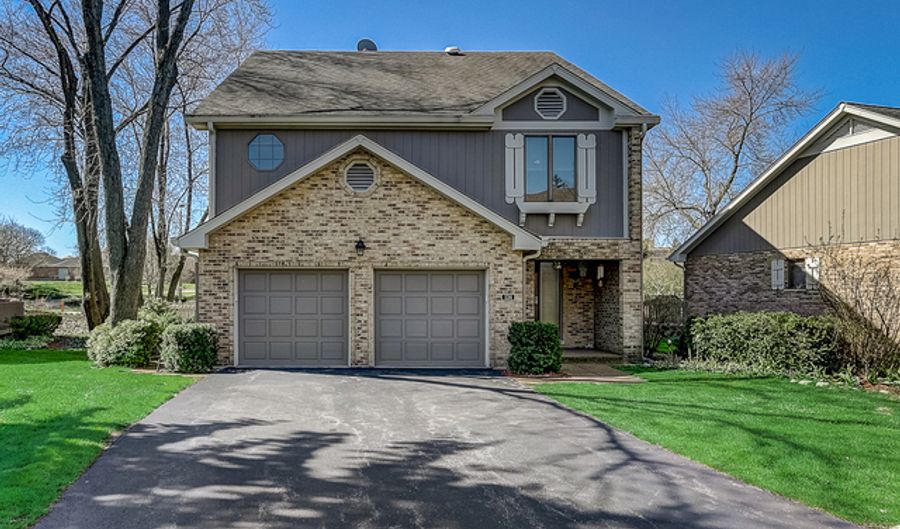 134 Country Club Dr, Bloomingdale, IL 60108 - 5 Beds, 4 Bath