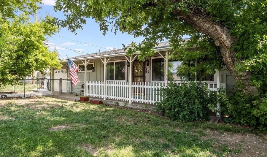 1185 W LEISHER Rd, Cheyenne, WY 82007 - 5 Beds, 2 Bath
