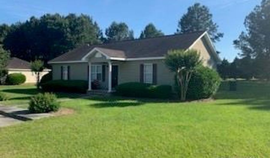 2004 Talons Lake Dr, Statesboro, GA 30458 - 4 Beds, 4 Bath