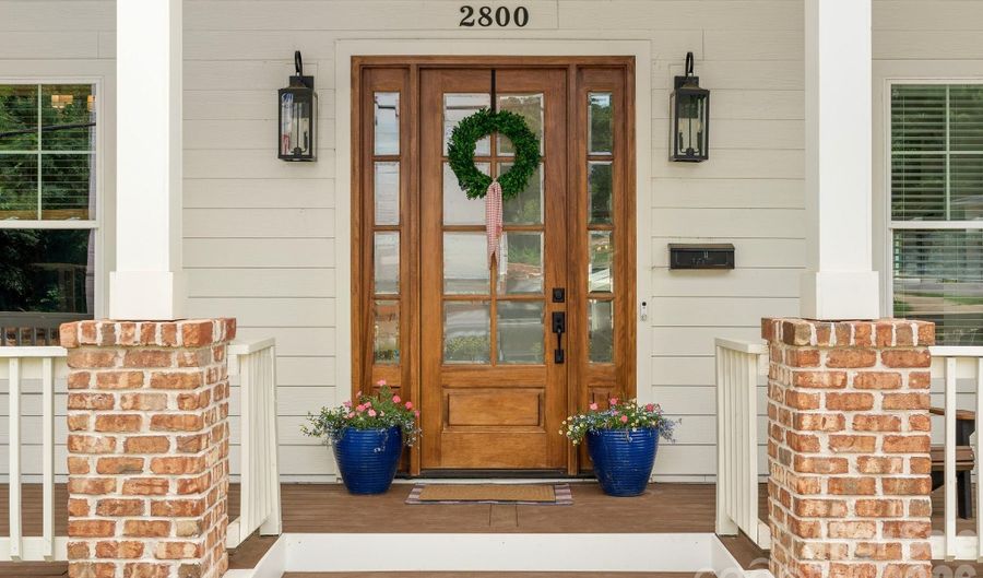 2800 Hilliard Dr, Charlotte, NC 28205 - 5 Beds, 4 Bath
