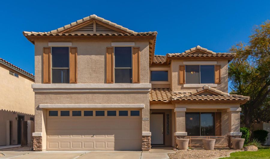 4629 E AUGUSTA Ave, Chandler, AZ 85249 - 4 Beds, 3 Bath