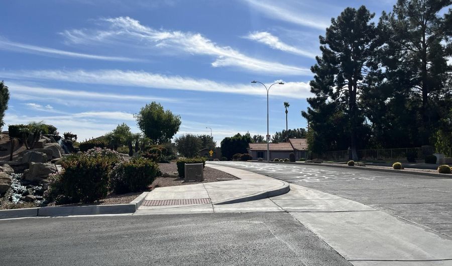 155 N Lakeview Blvd 259, Chandler, AZ 85225 - 3 Beds, 2 Bath