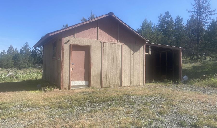 5531 Bly Mountain Cutoff Rd, Bonanza, OR 97623 - 3 Beds, 2 Bath