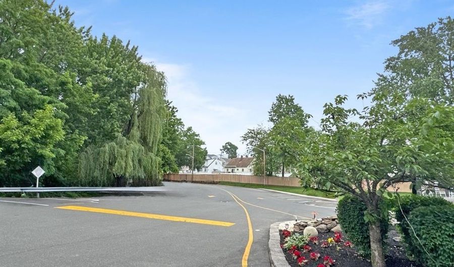 725 Joralemon Street 235, Belleville, NJ 07109 - 1 Beds, 1 Bath