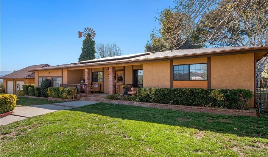 33805 Crown Valley Rd, Acton, CA 93519 - 3 Beds, 3 Bath